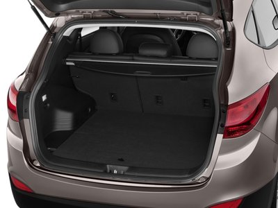 2011-hyundai-tucson-fwd-4-door-auto-limited-pzev-trunk_100325502_l.jpg