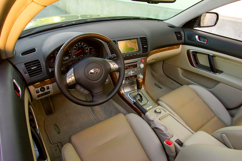 interior 3.jpg