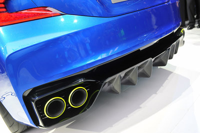 09-subaru-wrx-concept-ny.jpg