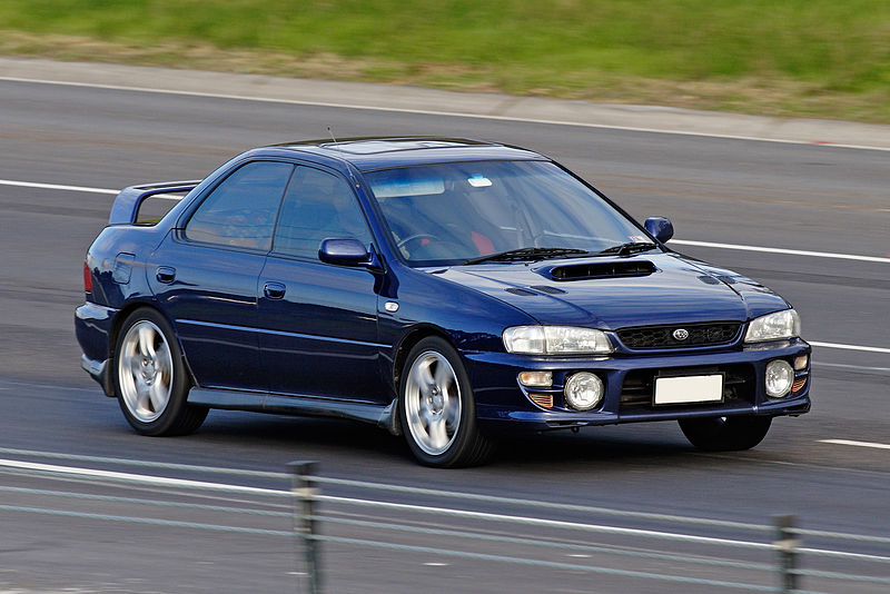 800px-1999–2000_Subaru_Impreza_WRX_sedan.jpg