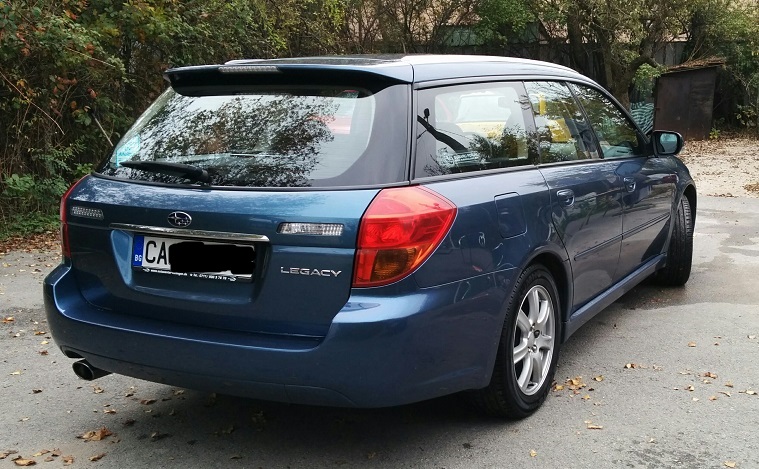 4_Rear_Right.jpg