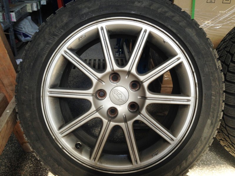 Subaru wheela and suspension 001.jpg
