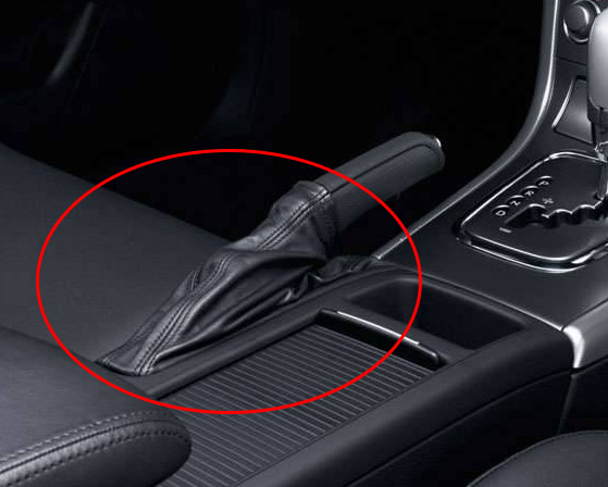 Subaru-Outback-2004-handbrake.jpg