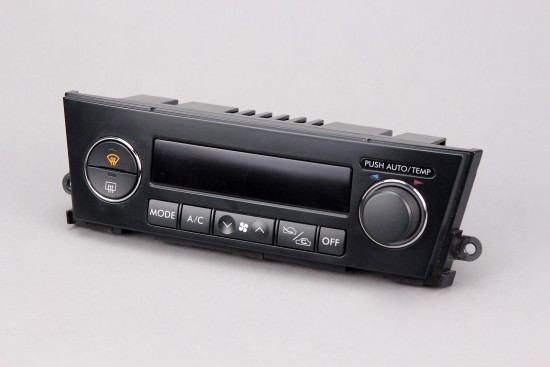 blok-klimat-kontrolya-dlya-subaru-legacy-outback-2003-2005-chernyy-b-u_10917.jpg