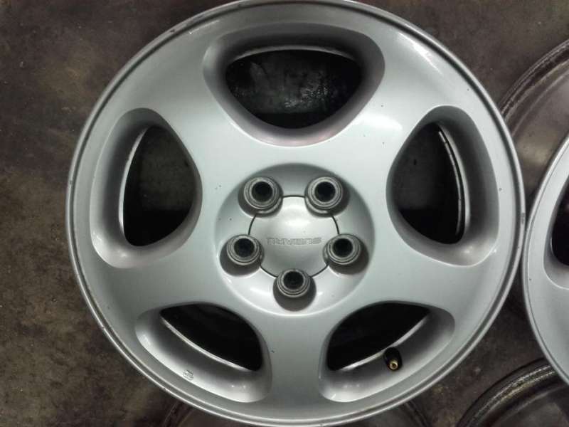 96287868_3_800x600_originalni-aluminievi-dzhanti-za-subaru-15-ki-5h100-gumi-i-dzhanti.jpg
