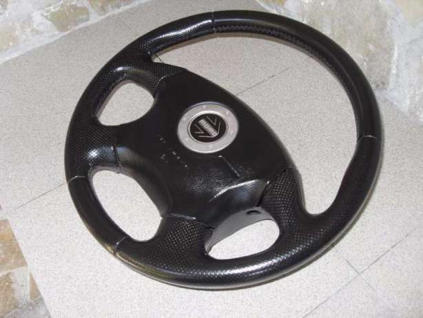 97791714_2_585x461_volan-momo-ot-subaru-volan-momo-snimki.jpg