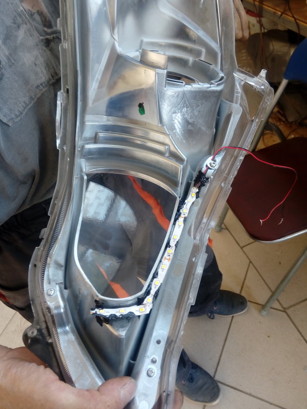 габарит отвътре LED.jpg