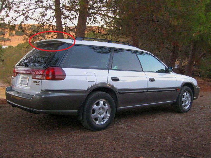 1997-subaru-outback-1-generation-wagon-9.jpg