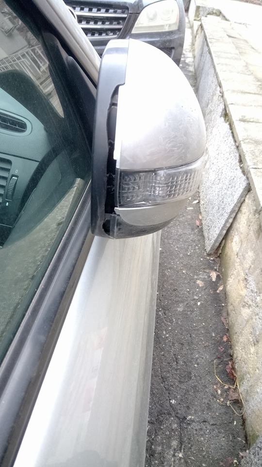 mirror.jpg