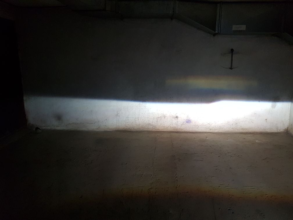 front light right.jpg