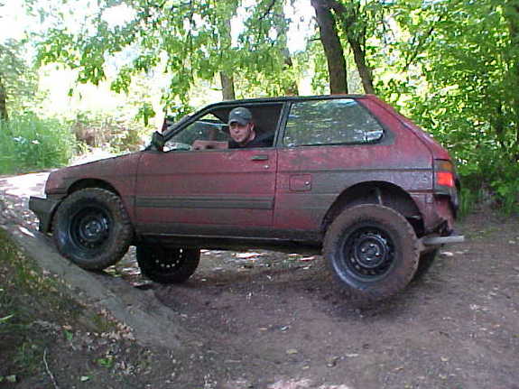 2360937_17_full.jpg