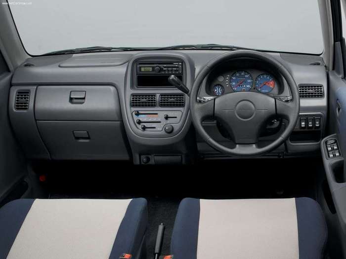 Subaru-Pleo_2005-02.jpg