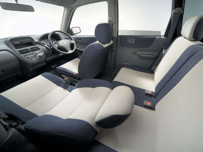 Subaru-Pleo_2005-03.jpg